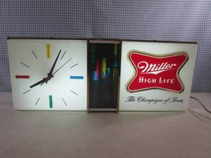 lot 239 image: (EC1) Vintage Miller High Life Ligh...