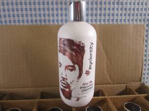 lot 262 image: (CS) Case 12 Bottles #MyDentity Hai...