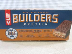 lot 314 image: (B-2) Box 12 Bars Chocolate Peanut ...