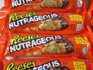 lot 317 image: (B-1) 12 King Size Reeses Nutrageou...