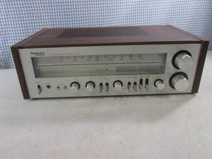 lot 4 image: (A-3) Technics SA-400 Stereo Receiv...