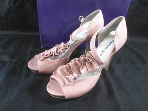 lot 13 image: (BS) Madden Girl Mauve Womens Shoe...