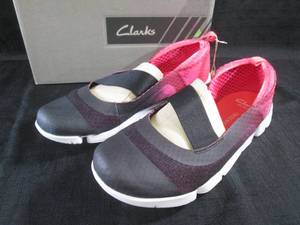 lot 22 image: (BS) Clarks Active Trigenic Womens...
