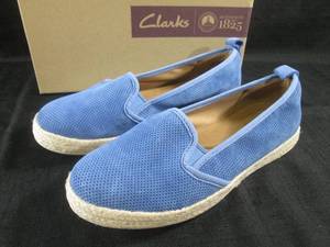 lot 29 image: (BS) Clarks Light Blue Womens Shoe...