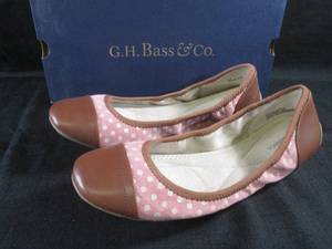 lot 34 image: (BS) G.H. Bass & Co Lara in Pink Do...