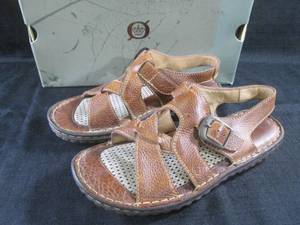 lot 35 image: (BS) Born Shoes Size 8 MW - New...