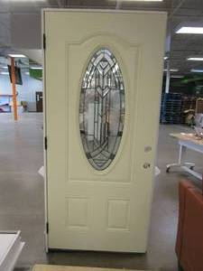 lot 20 image: Masonite 36 in. x 80 in. Chatham 34 Oval-Lite Right-Hand Inswing Painted Steel Prehung Front Exterior Door with Brickmold in Golden Haystack (SCRATCH & DENT)