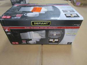 lot 139 image: Defiant 270 Degree Integrated LED Motion White Outdoor Flood Light with Clearview Edgelit Translucent Light Panel Technology (OPEN BOX)