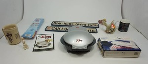 lot 65 image: Lot Of Misc. Items