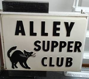 lot 1 image: Vintage ALLEY SUPPER CLUB Lighted Sign