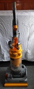 lot 5 image: DYSON vacuum