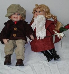lot 29 image: Geppeddo Porcelain Dolls (2)