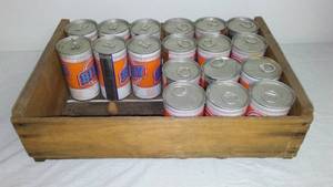 lot 85 image: Billy Beer. (3  6 packs
