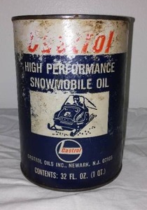 lot 87 image: High Performance Snowmobile Oil Castrol.