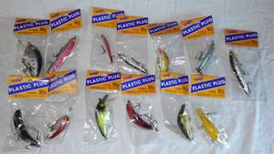 lot 160 image: Johnny Walker lures (13)
