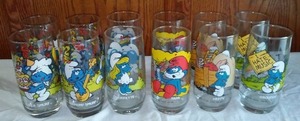 lot 176 image: Collectable Smurf tumblers (12)