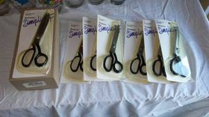 lot 169 image: Simplicity Finch All-purpose trimmer (12)