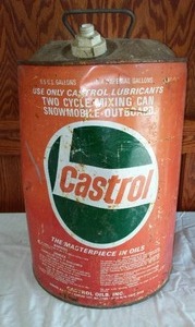 lot 231 image: Castrol can. 5 gallons.