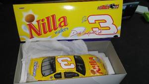 lot 325 image: Dale Earnhardt Jr. No. 3 Nilla Wafers Nutter Butter.