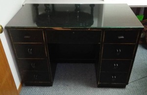lot 348 image: Glass Top Desk.