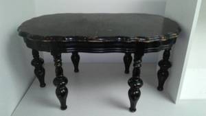 lot 349 image: Vintage Leg Coffee Table.