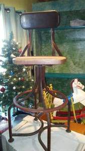lot 352 image: Vintage Swivel Stool.