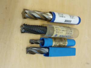 lot 175 image: Assorted Roughing End Mills
