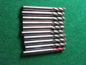 lot 176 image: 14 4 flute Carbide End Mills