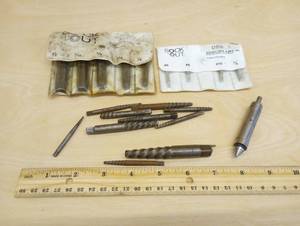 lot 51C image: Sock It Out Screw Extractors