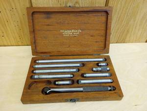 lot 31 image: Lufkin Precision Measuring Tool