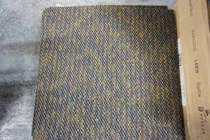 lot 93 image: (29 pcs.) 24 x 24 Carpet Tiles by Mohawk