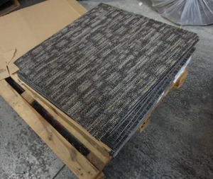 lot 95 image: (34 pcs.) 24 x 24 Carpet Tiles by Mohawk