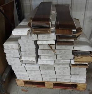 lot 147 image: (Pallet) 5.71 x 35.71 Plank Flooring