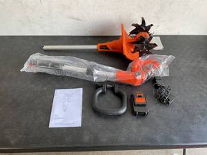 lot 289 image: Ukoke 20V Cordless 2.5A Battery Powered Tiller Cultivator with 24 Steel Blades