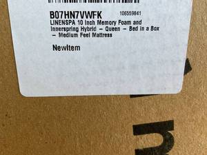 lot 69 image: Linenspa 10 Inch Medium Feel Memory Foam and Innerspring Hybrid Queen Size Mattress