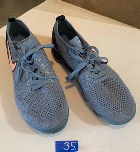 lot 35 image: Nikki Vipormax Sz 11 Shoes