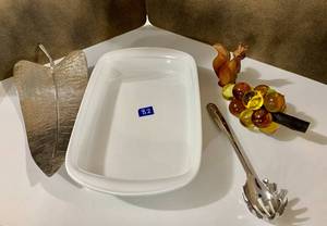 lot 82 image: MISC Kitchen, Corningware Baking