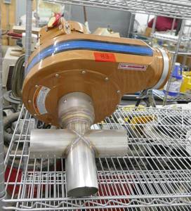 lot 83 image: Rockler wall mount dust collector 34hp  new