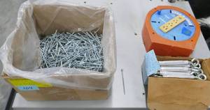 lot 104 image: Screws, turnbuckles and cord