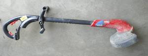 lot 151 image: Toro 12 inch electric weed trimmer - works