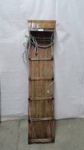 lot 7 image: 6 Vintage Wooden Toboggan
