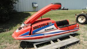 lot 25 image: 1987 Stand Up Jet Ski