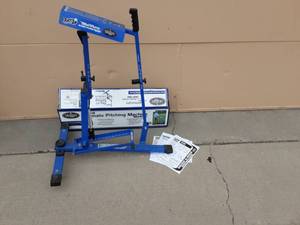 Louisville Slugger Blue Flame Ultimate Pitching Machine With Original Box & Manuals