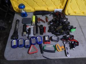Flashlights, Pocket Knives & Headlamps
