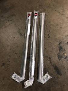 Rod Desyne 48 in. to 84 in. W 1.5 in. Adjustabe Satin Nickel Closet Rod and Socket Set Customer Returns See Pictures