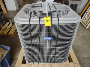 lot 31 image: Carrier Model 24ABB34BA360 AC Cond...