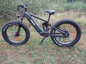 lot 32 image: Himiway Electric Bike
