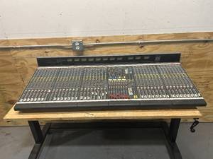lot 55 image: ALLENHEATH GL3300 18 Buss Live Sound Console