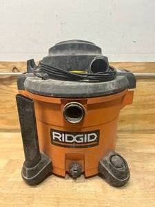 lot 63 image: RIDGID 12 Gallon 5HP Shop Vac