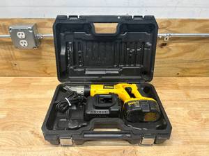 lot 35 image: DEWALT DC490 Cordless 18 ga. Swivel Head Shear with Battery, Charger and Case